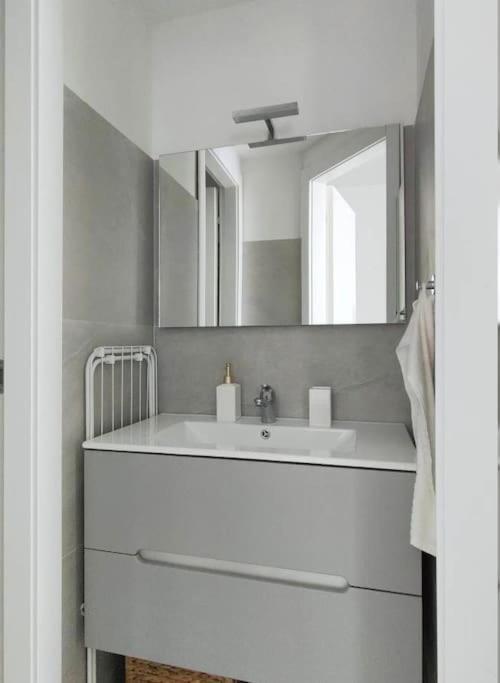 Navigli District Apartment Милан Экстерьер фото